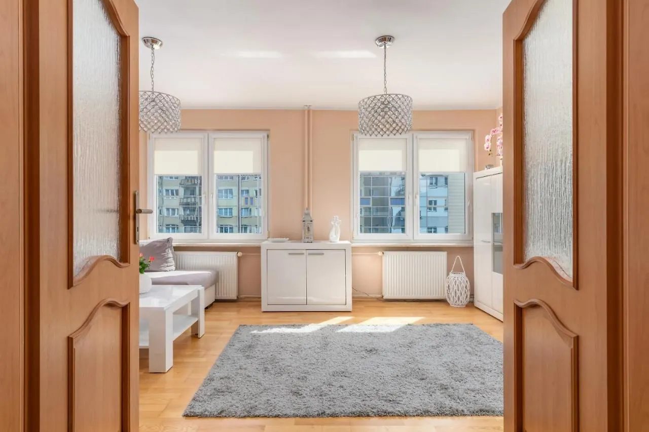 Rose Apartment In Kolobrzeg By Renters Poland