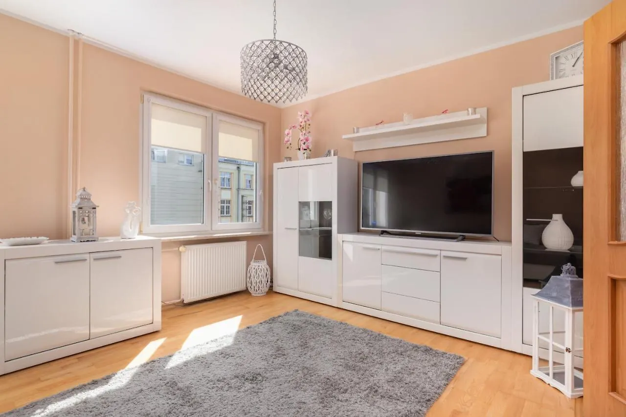 Rose Apartment In Kolobrzeg By Renters